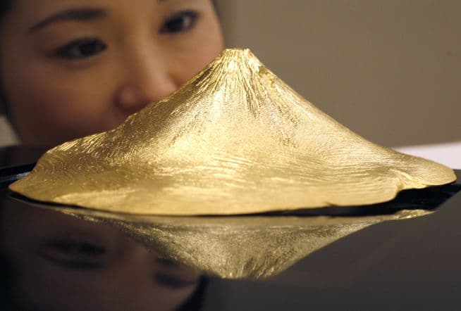 Ginza Tanaka gold mont fuji