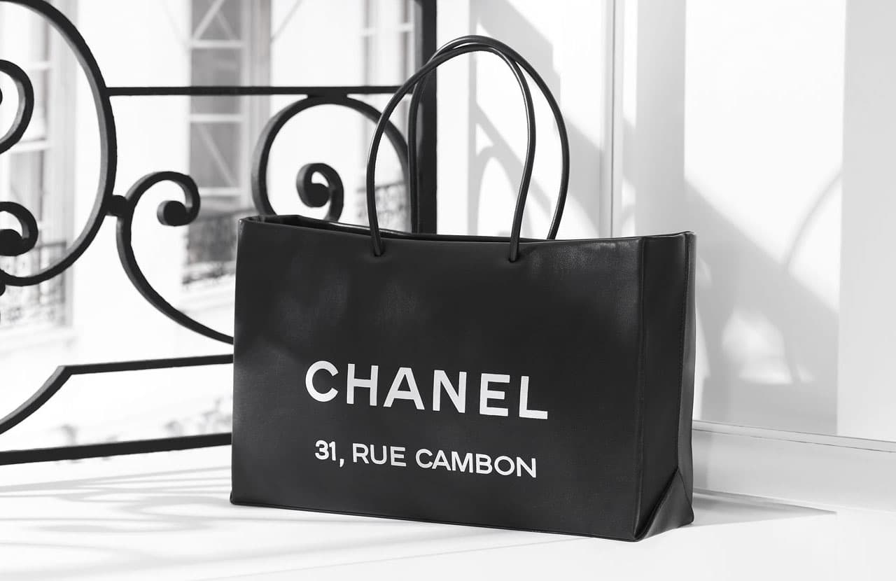 chanel store bag