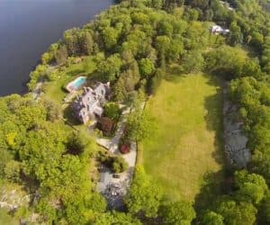 172 W Lake Rd Tuxedo Park property