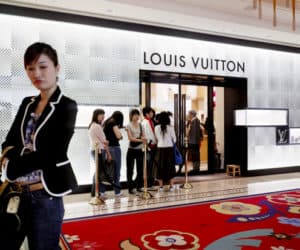queue LV china