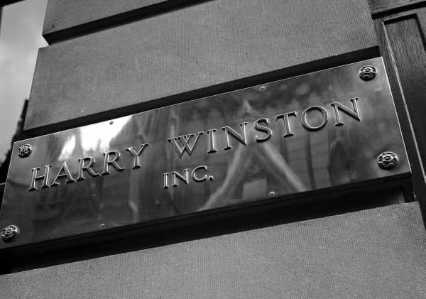Harry Winston Logo