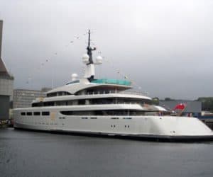 yacht Vava II