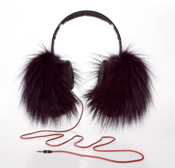 Oscar de la Renta Beats Dr Dre headphones