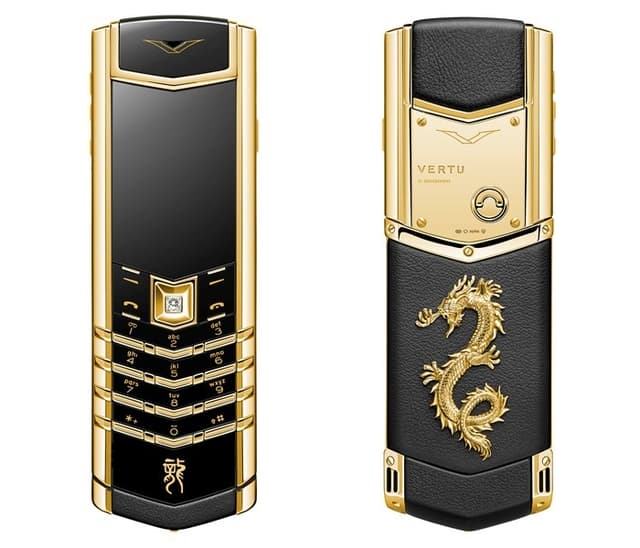 Vertu Signature Dragon cellphone