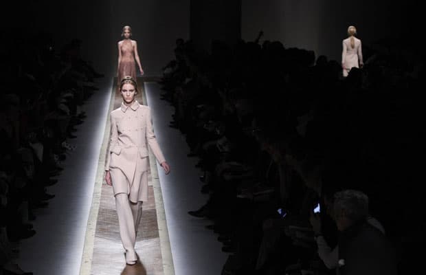 valentino fashion show 2011