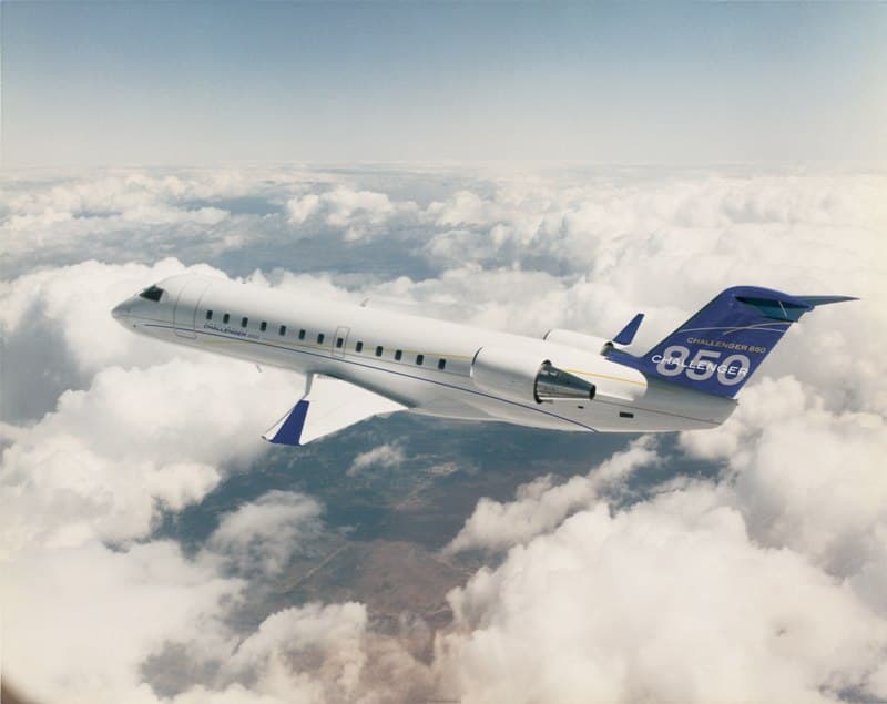 Bombardier Challenger 850 Learjet