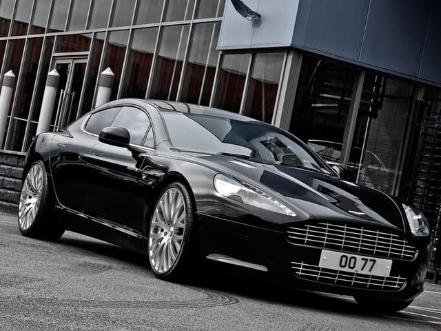 Aston Martin Rapide Kahn Design