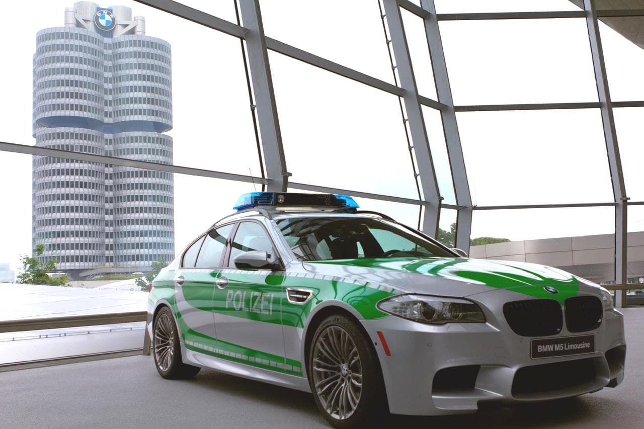 BMW M5 Police Car