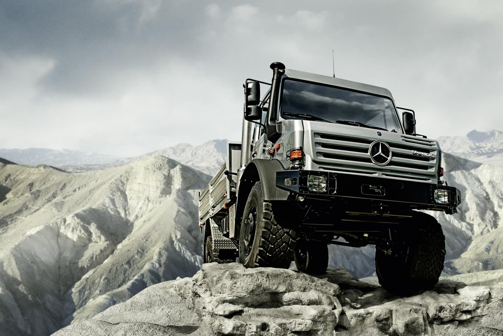 Mercedes Unimog