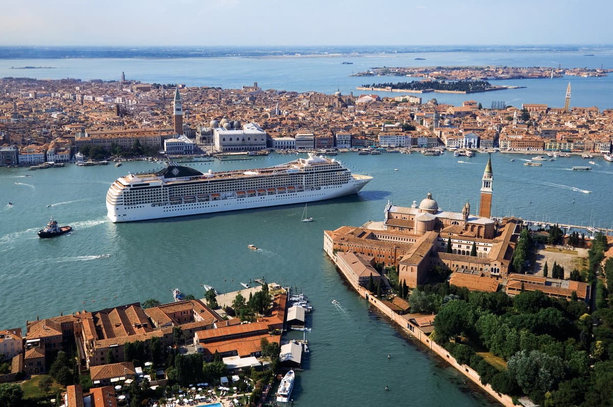 cruise venice