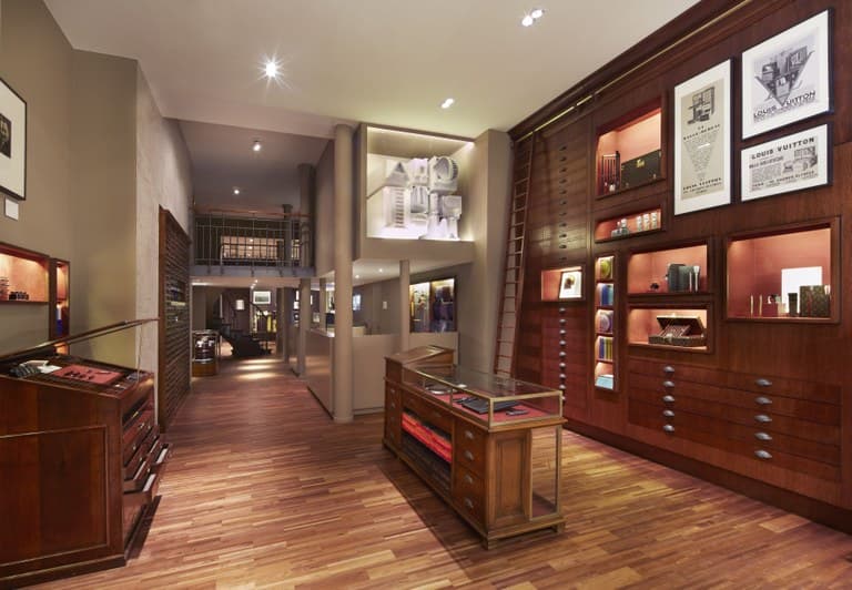 Louis Vuitton pop up store Cabinet d'ecriture