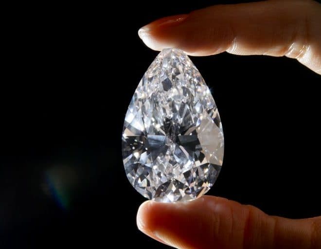 Flawless clarity diamond