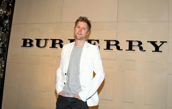 Christopher Bailey gets CEO job at Burberry