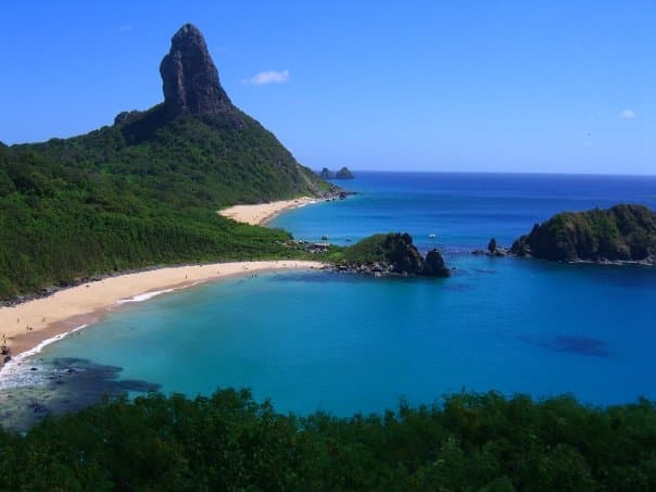 Baia do Sancho beach