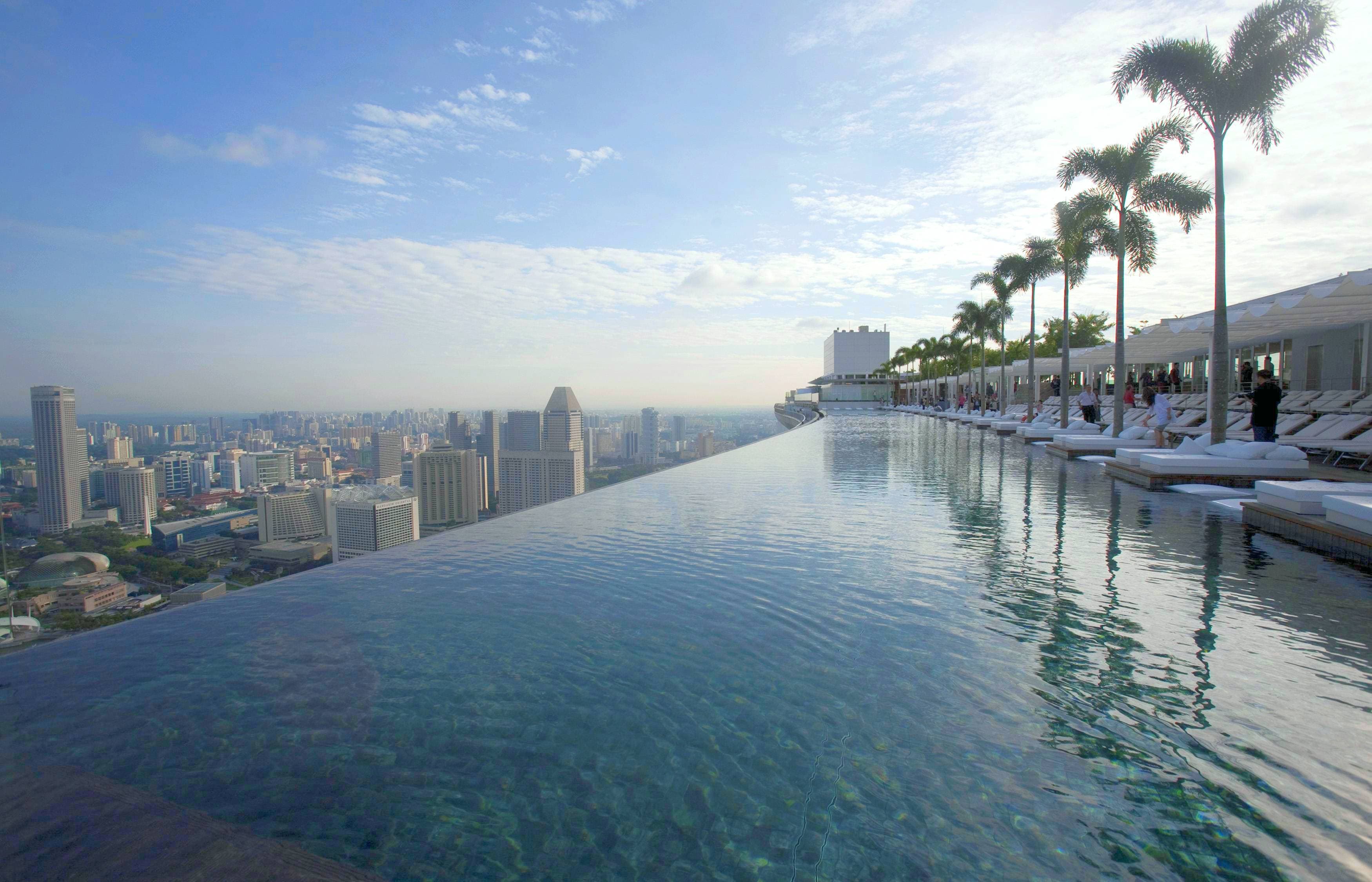 Infinity Pool Singapore