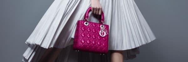 LADY_DIOR_COTILLARD_MONDINO