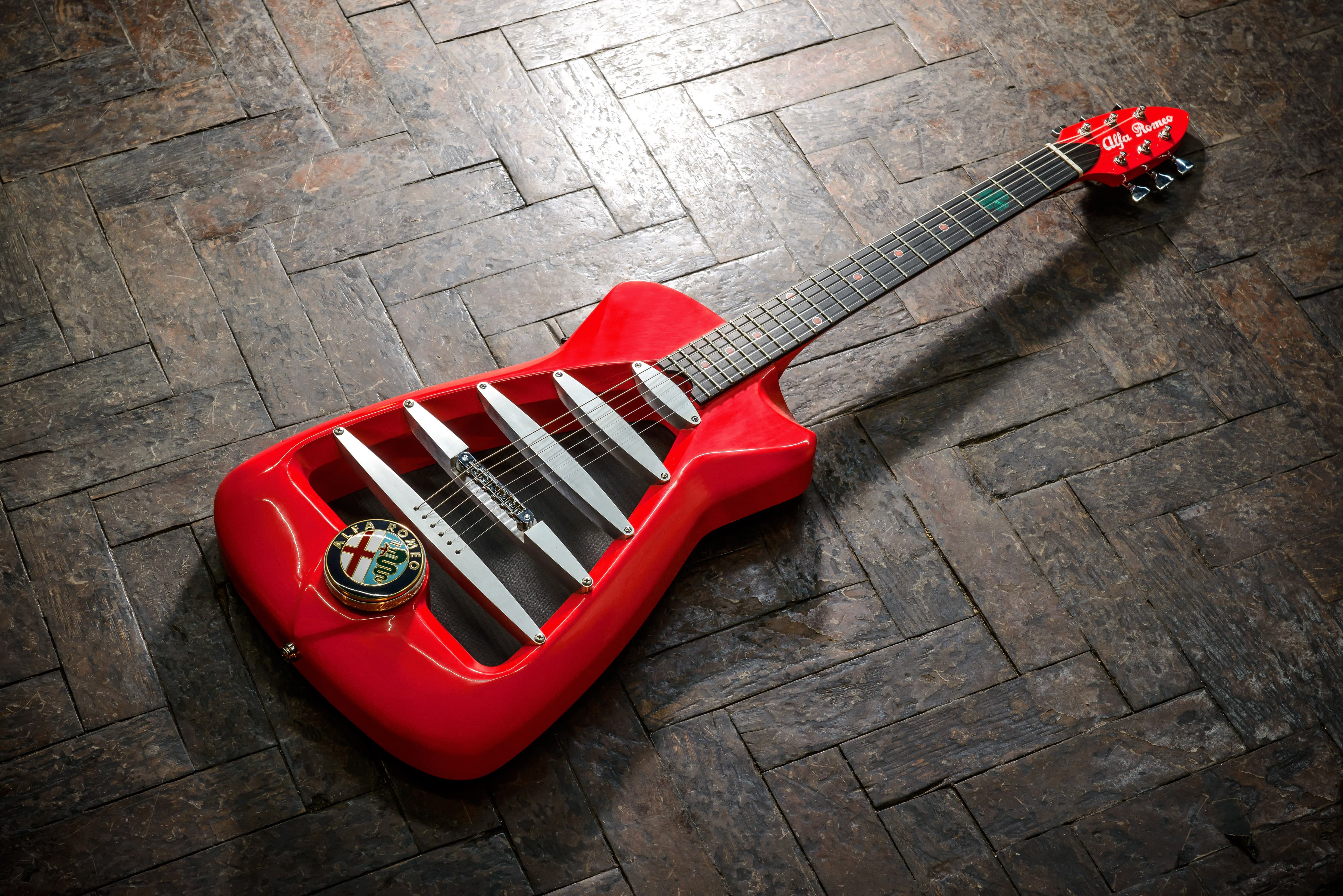 Alfa Romeo Guitar