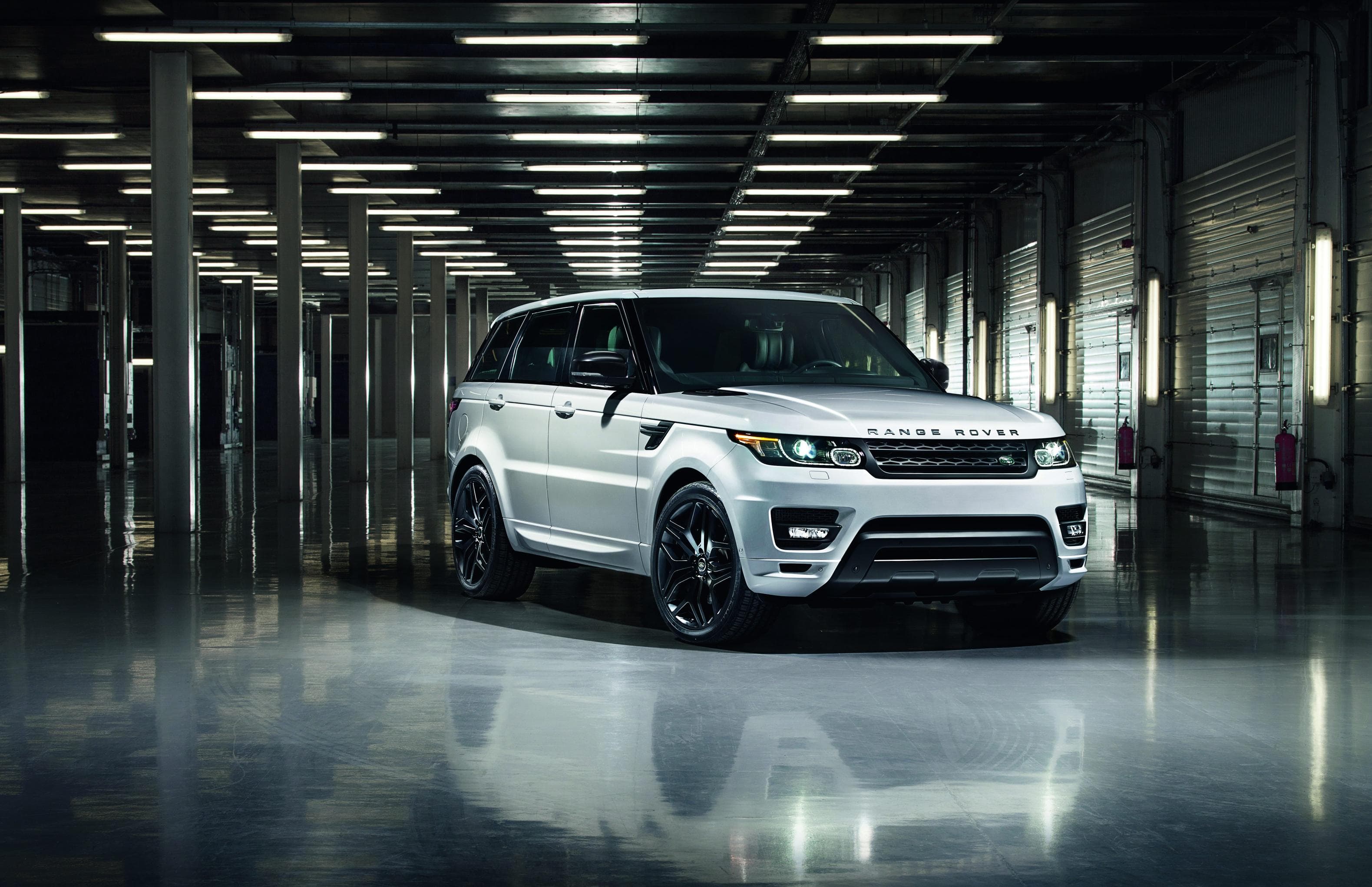 Range Rover Sport Steath Pack