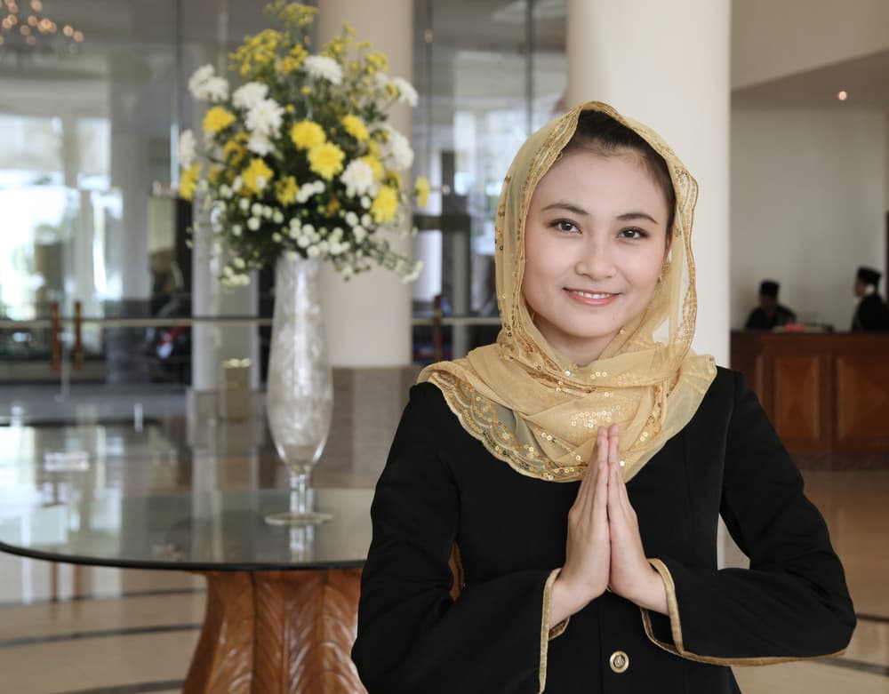 hotel greeting