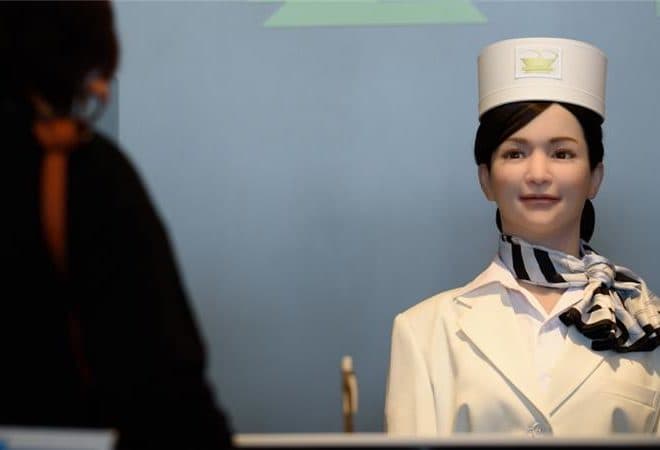 Henn-na Hotel staff