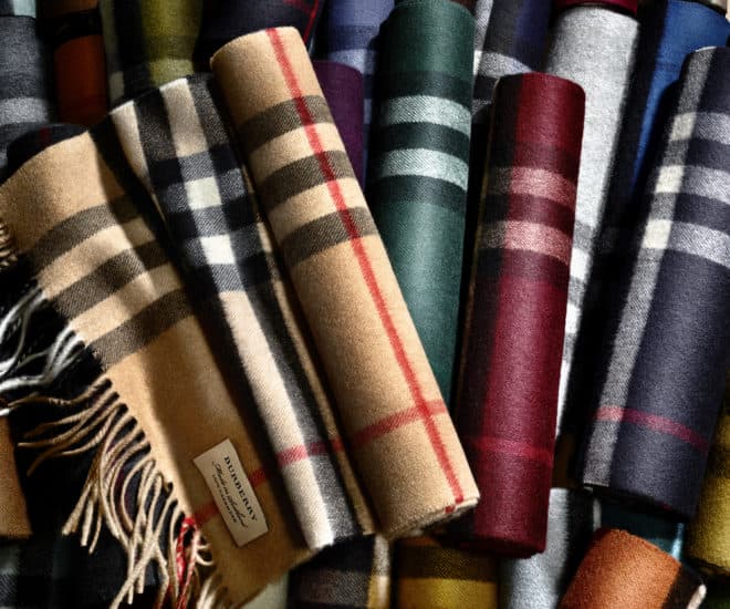 Burberry Scarf Bar service