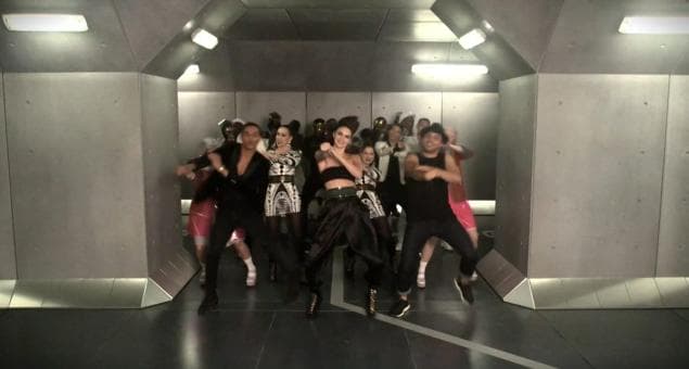 behind the scenes Balmain