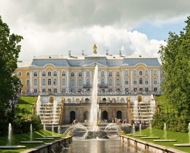 Peterhof-Grand-Palace-St. Petersburg-Russia