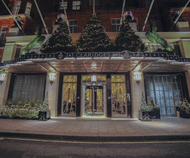 Claridge’s Christmas Tree Gets Apple Makeover