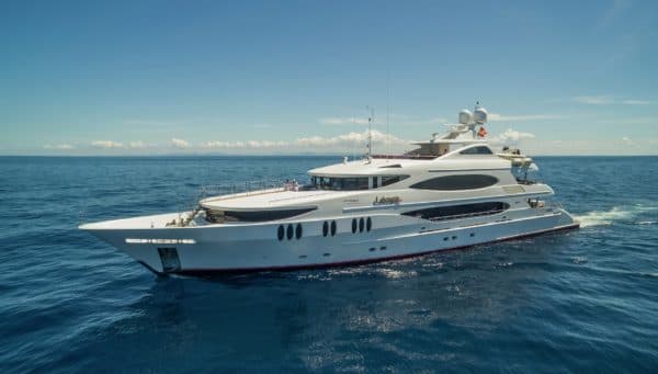The 49.1 Lohengrin was sold by Burgess Asia