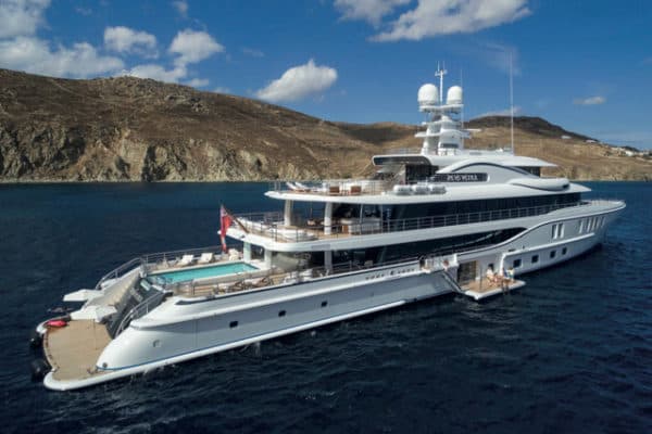 A complete owner’s deck under the bridge is complemented by two VIP suites on the principal deck and three lower-deck guest suites