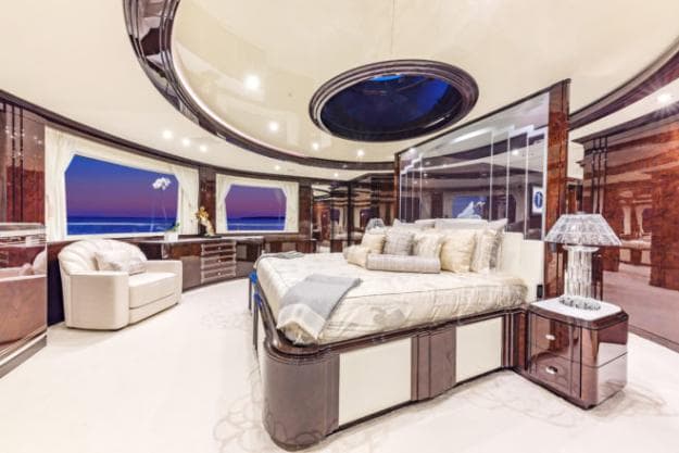 The owner’s deck has a large skylounge with a bar and a piano, plus the forward owner’s suite, which enjoys remarkable 180-degree views