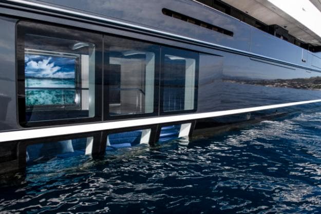 Elandess has a spectacular Neptune Lounge, offering views above and below the water
