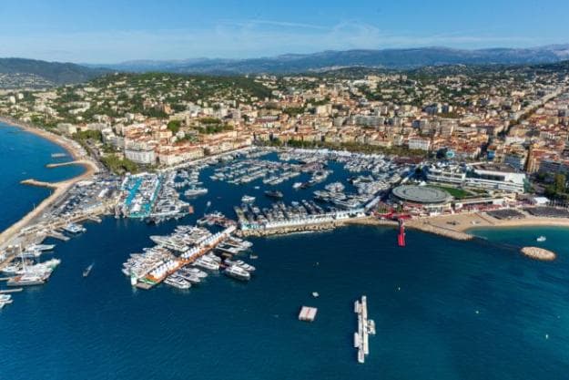 Aside from a few resident sailing boats, the Vieux Port was all motor yachts