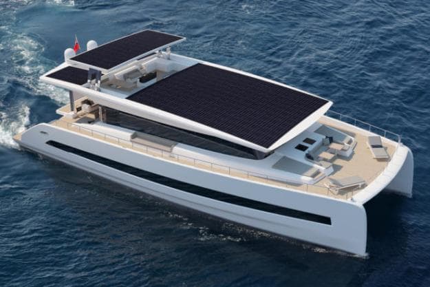 The 24.3m Silent 80 can travel about 100nm a day using solar power