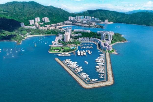 Artist’s impression of the 148-berth Lantau Yacht Club and the Discovery Bay residential complex, a 25-minute ferry ride west of Central