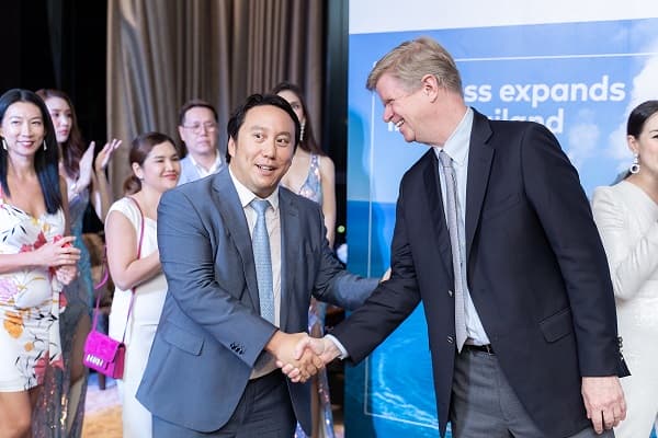 Vrit with Jean-Marc Poullet, Burgess’ Chairman, Asia