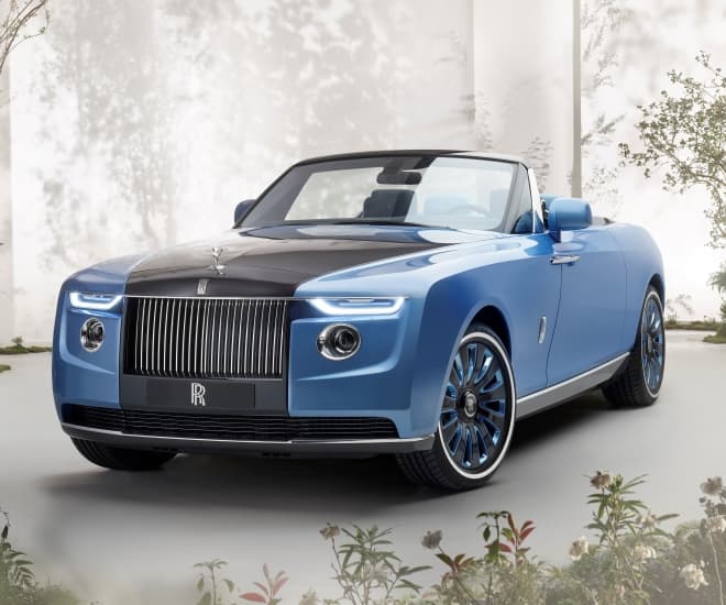 Rolls-Royce Unveils New Bespoke Boat Tail