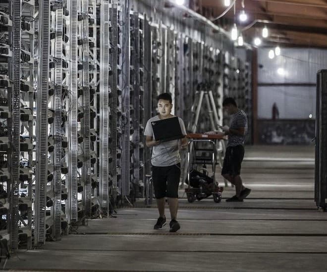 man crypto mining