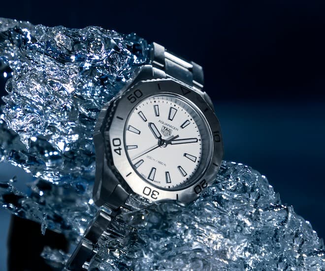 TAG Heuer Professional 200 30mm