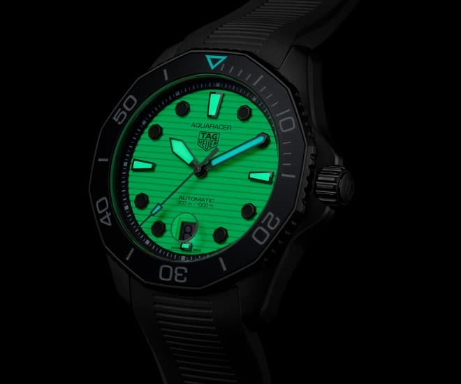 tag heuer aquaracer nightdiver