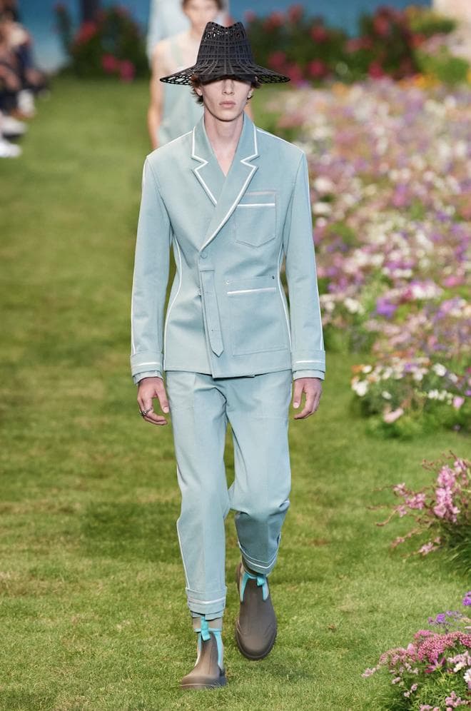 Dior Spring Summer 2023 Menswear Runway Look 4 Urban Outdoor Wear