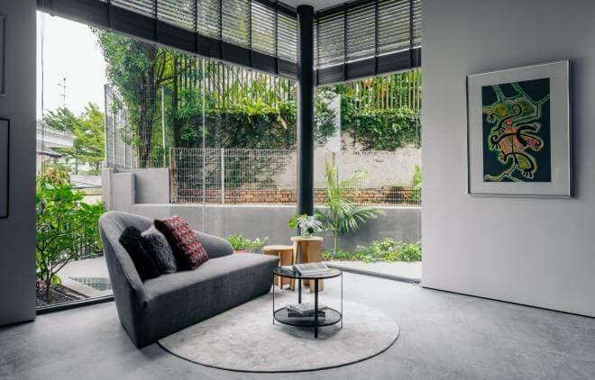 A cosy corner with plenty of sunlight and ventilation