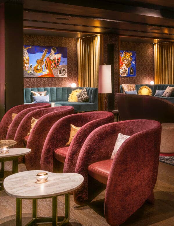 A visit to the classy Bulgari Hotel London.
