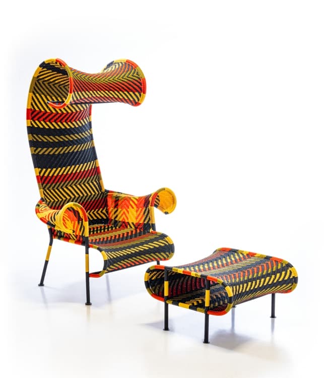 Tord Boontje "Vago" La silla adquiere nuevos tonos cromáticos para decorar los intrincados tejidos. Imagen: Estudio Ojo.